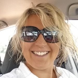 Meet your Posher, Renee